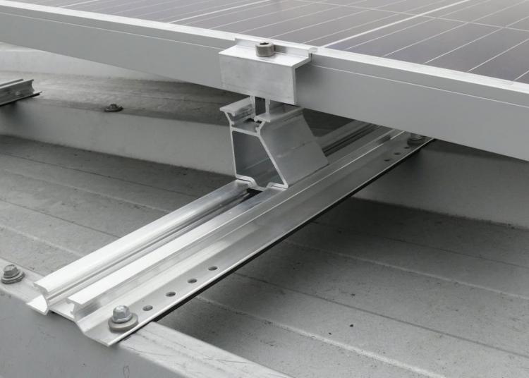 Solarmodul Flachdach Halterung